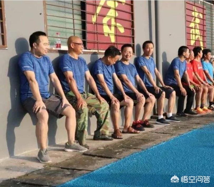 其实只要再坚持几秒钟_其实只要再坚持几秒钟我就把你从