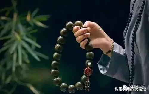 你忍一下我的很大_你忍一下我的很大英语