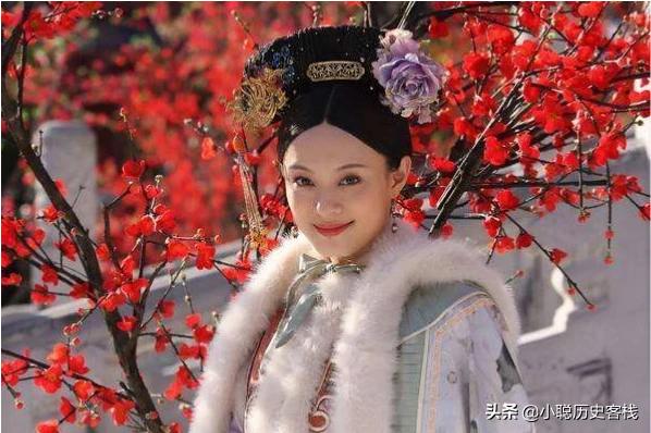 甄嬛在哪里参加选秀_甄嬛在哪里参加选秀节目