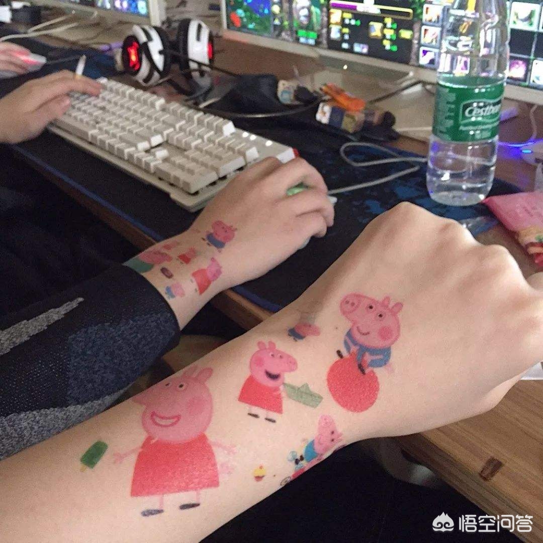 小猪佩奇身上纹_小猪佩奇身上纹 掌声送给社会人下一句