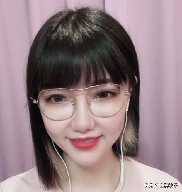 郑女士什么梗_郑女士是啥