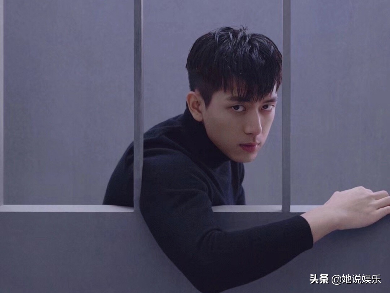 李现亲爱的热爱的图片_李现亲爱的热爱的图片高清