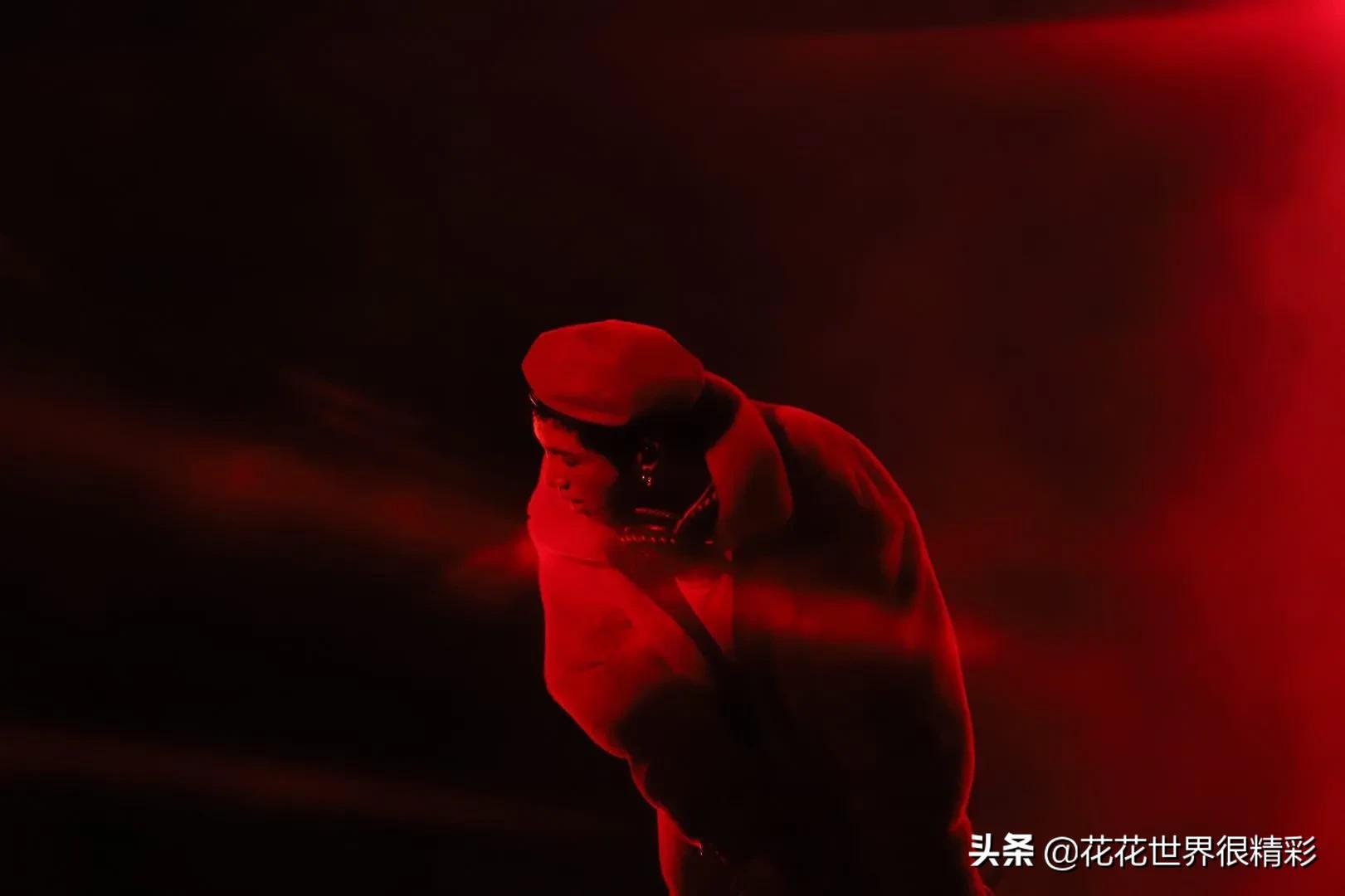 哥谭华晨宇_哥谭华晨宇歌词
