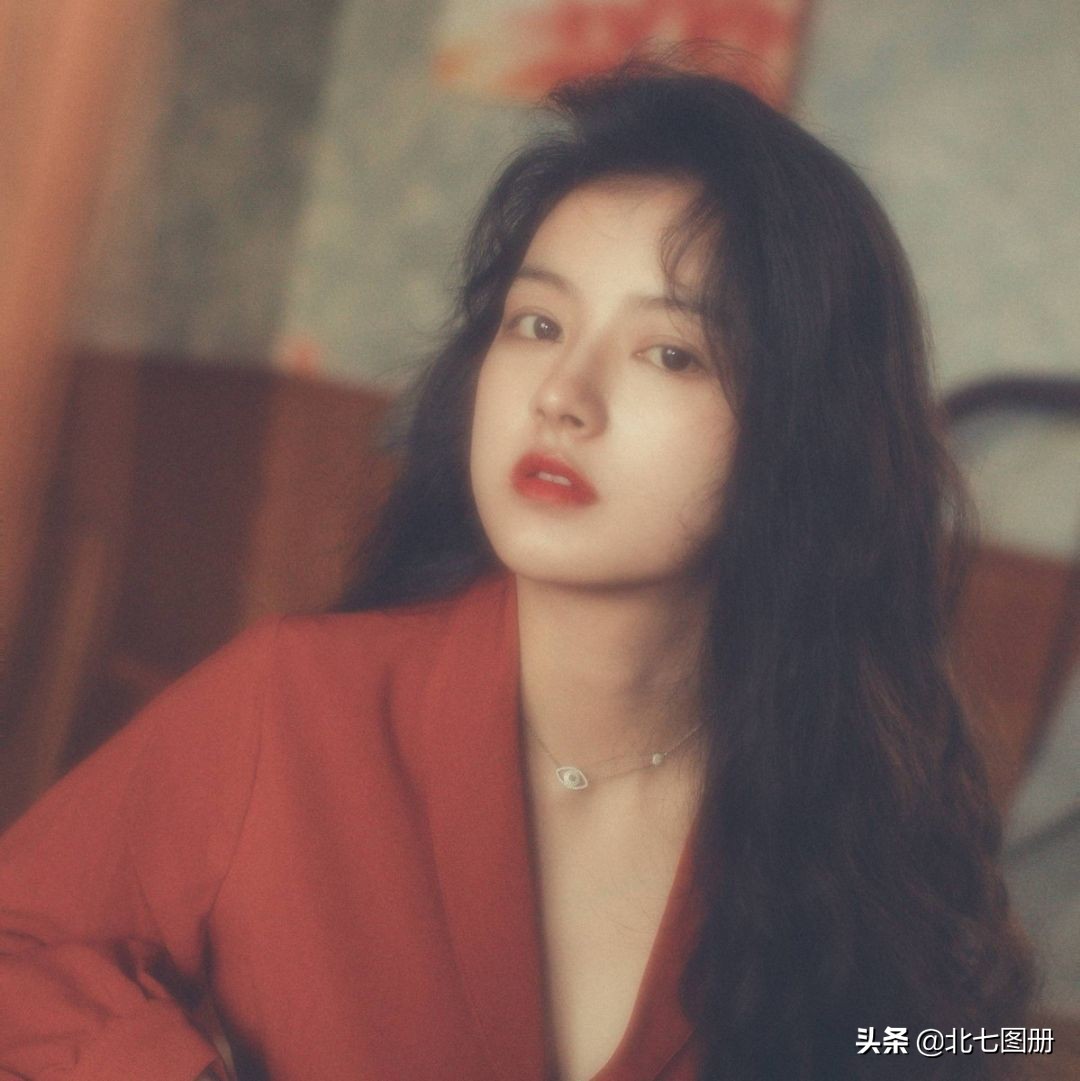 头像女霸气冷酷无情_头像女霸气冷酷无情真人
