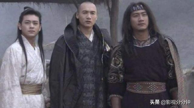 新天龙八部段誉_新天龙八部段誉抱着钟灵从石屋里出来