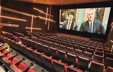 看免费大片_给我播放免费的大片